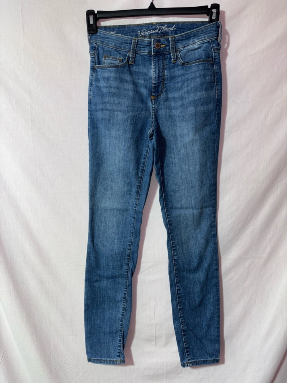 Universal Thread Medium Blue Skinny Jeans